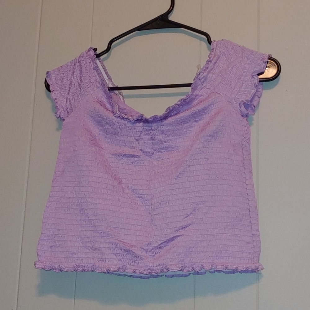 Off shoulder ruched crop top